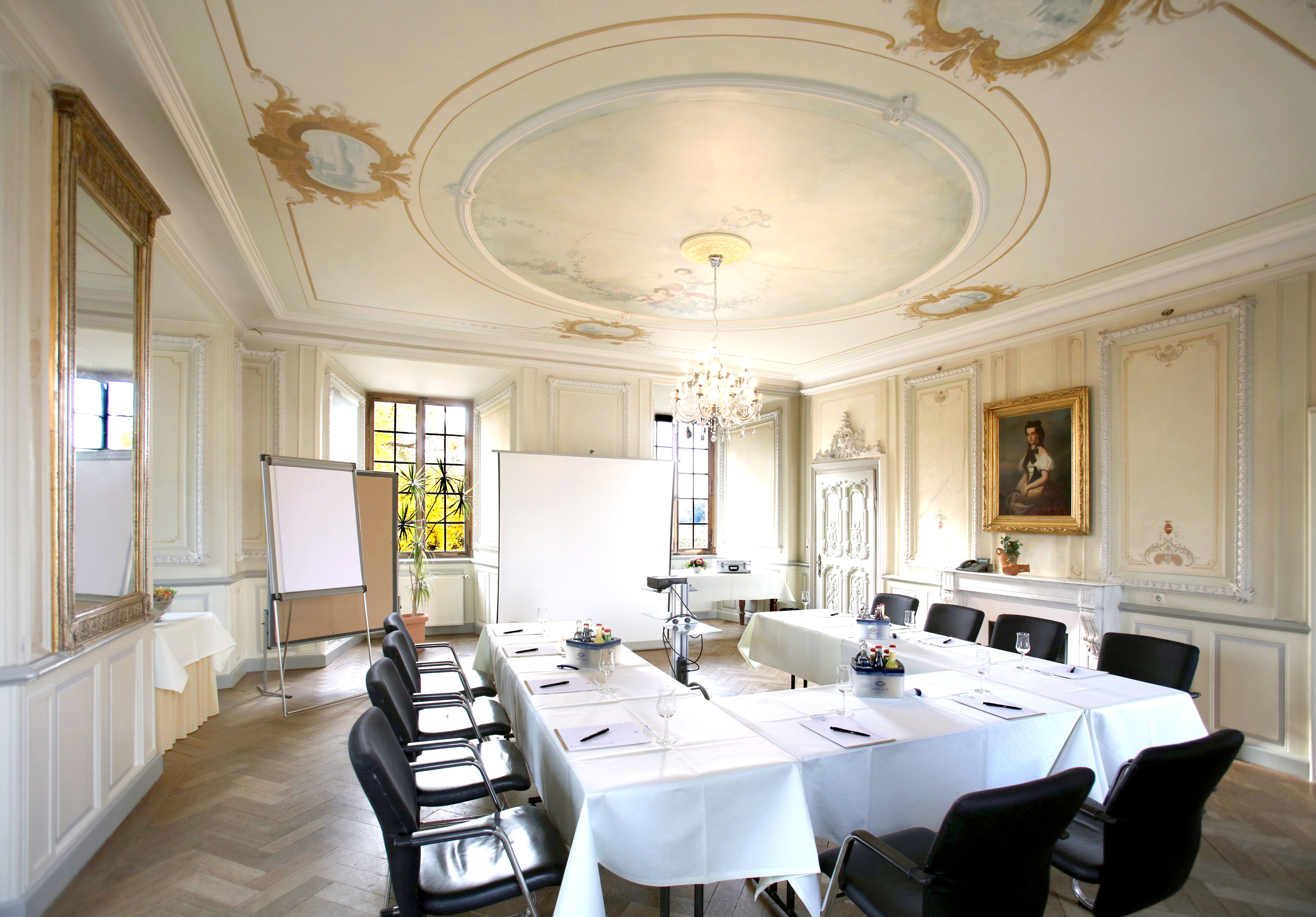 Hotel Schloss Edesheim Räume Ballsaal