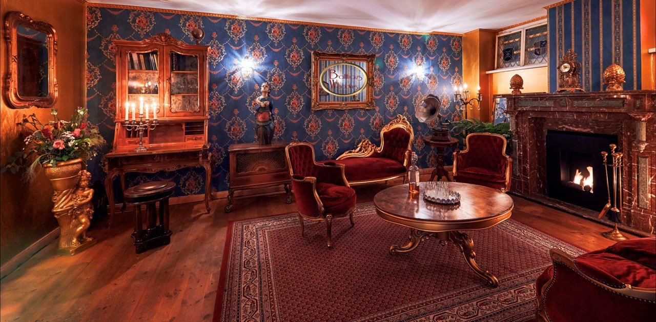 Ballhaus Wedding Räume Kaminzimmer