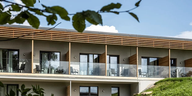 Tagungshotels - Beamer und Leinwand - Hotelanlage mit Blick ins Grüne - Hotel-Restaurant Ottenstein