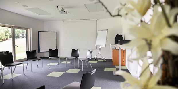 Tagungshotels - Beamer und Leinwand - Hotel-Restaurant Ottenstein