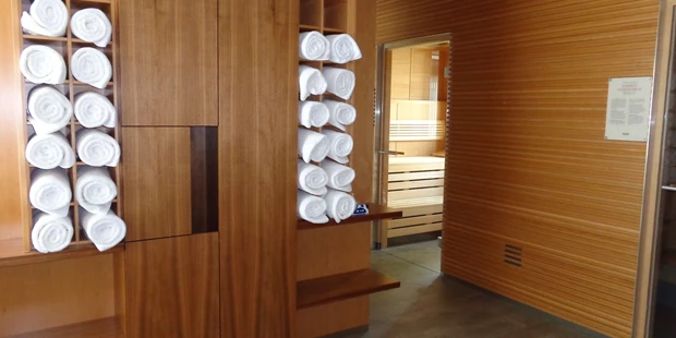 Tagungshotels - Beamer und Leinwand - Wellnessbereich - Hotel-Restaurant Ottenstein